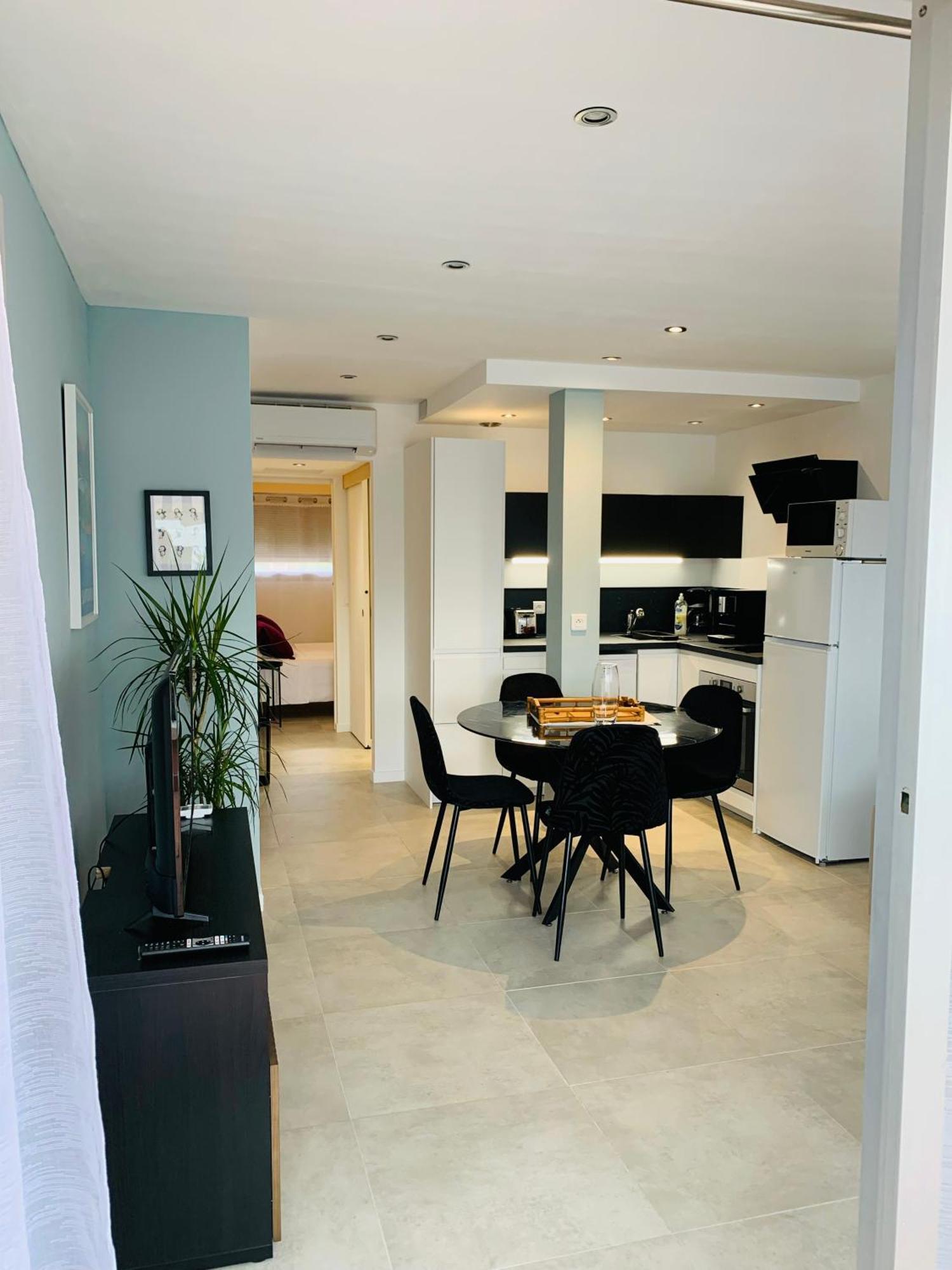 Appartement Saint-Raphael Esterno foto