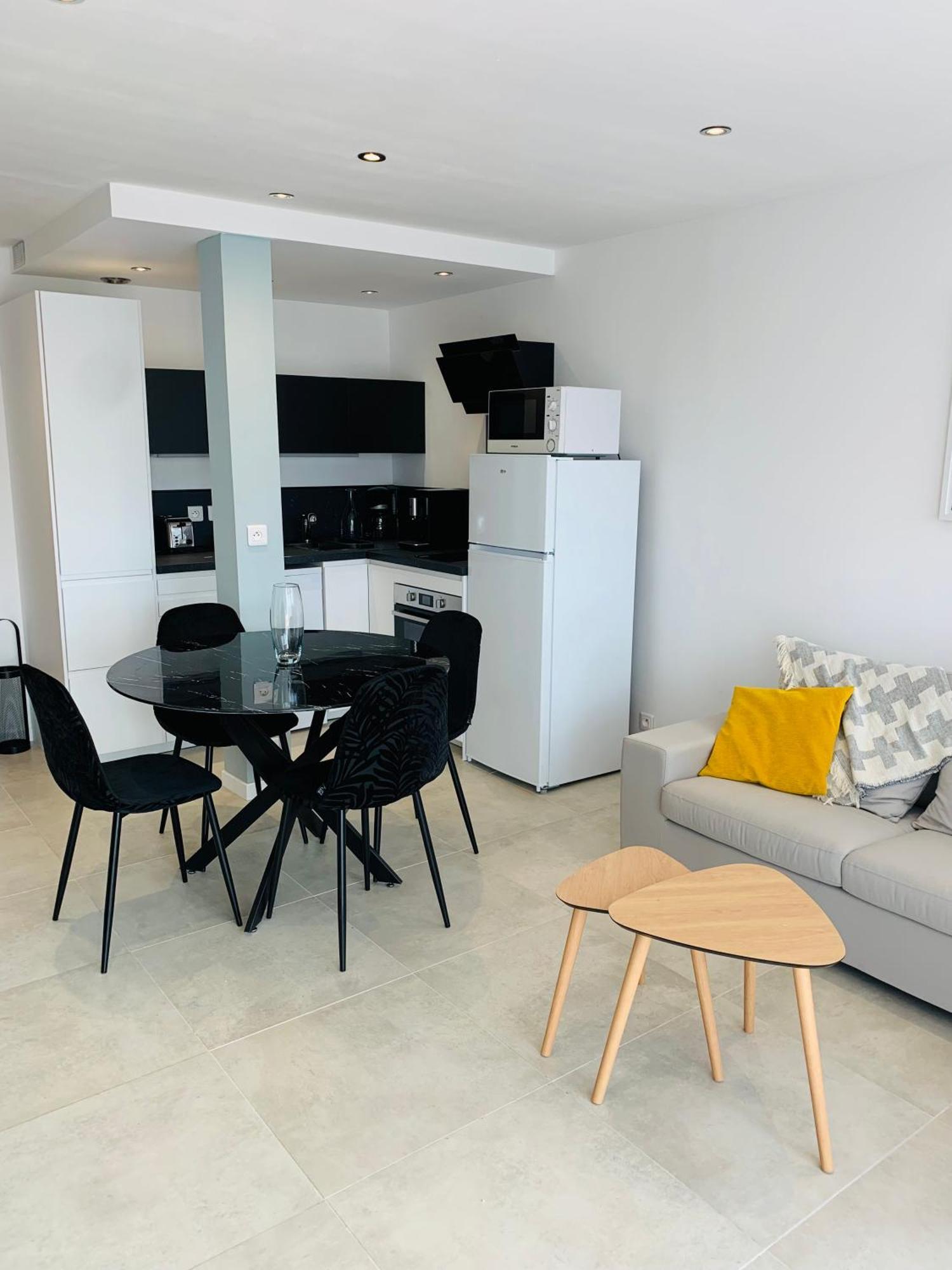 Appartement Saint-Raphael Esterno foto